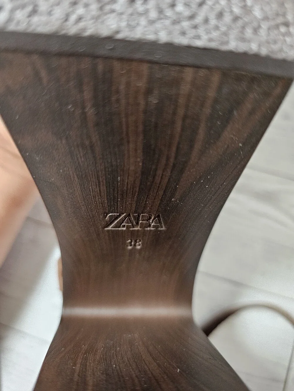 ZARA New Brown Leather Faux Wood Studded Platform Pumps Heels NWT Size 7.5